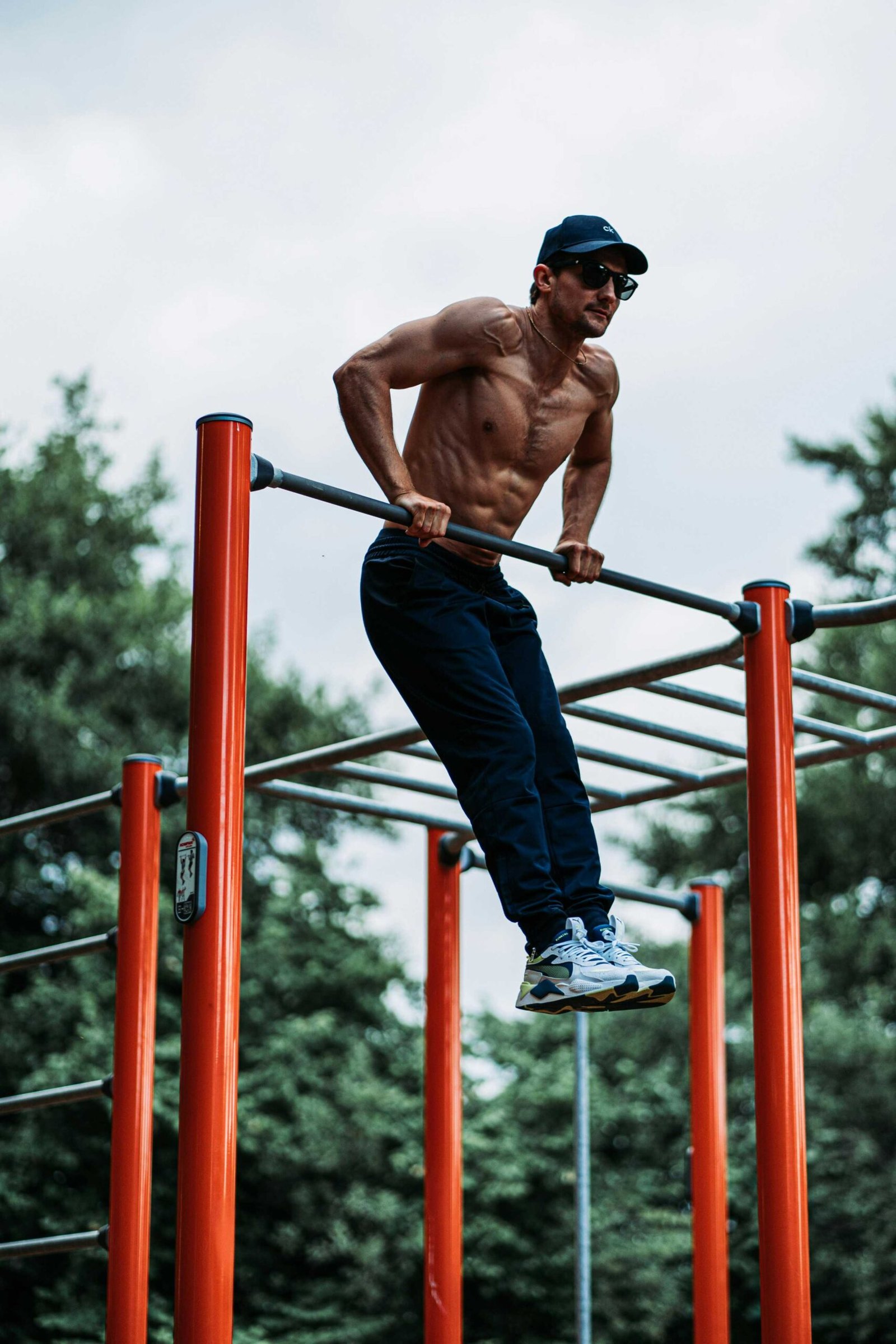 body transformation calisthenics